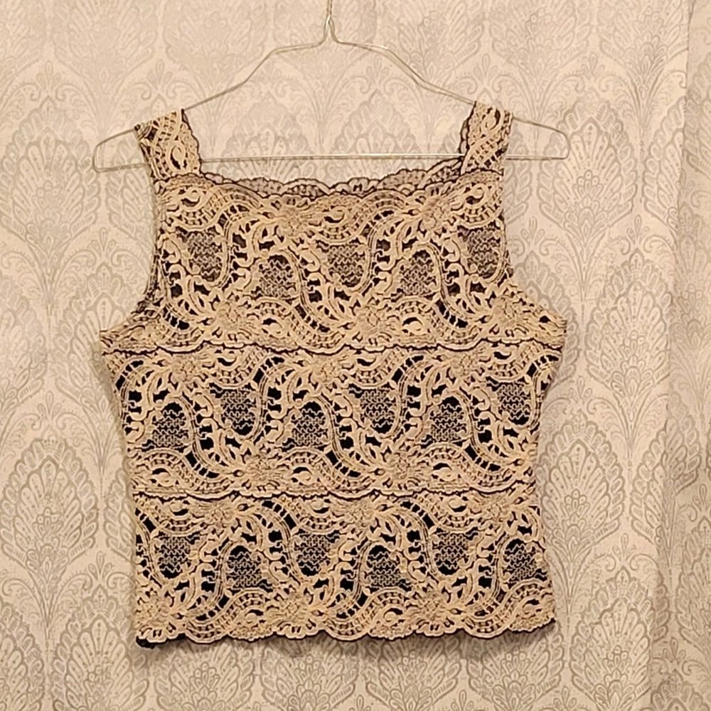 Kay Celine Beige-Black Short Lace Dressy Top - Size Large